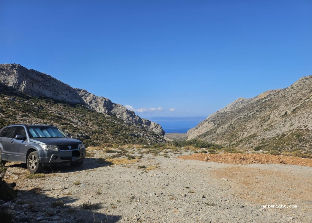 (230 53) Voia - Unnamed Road — foto