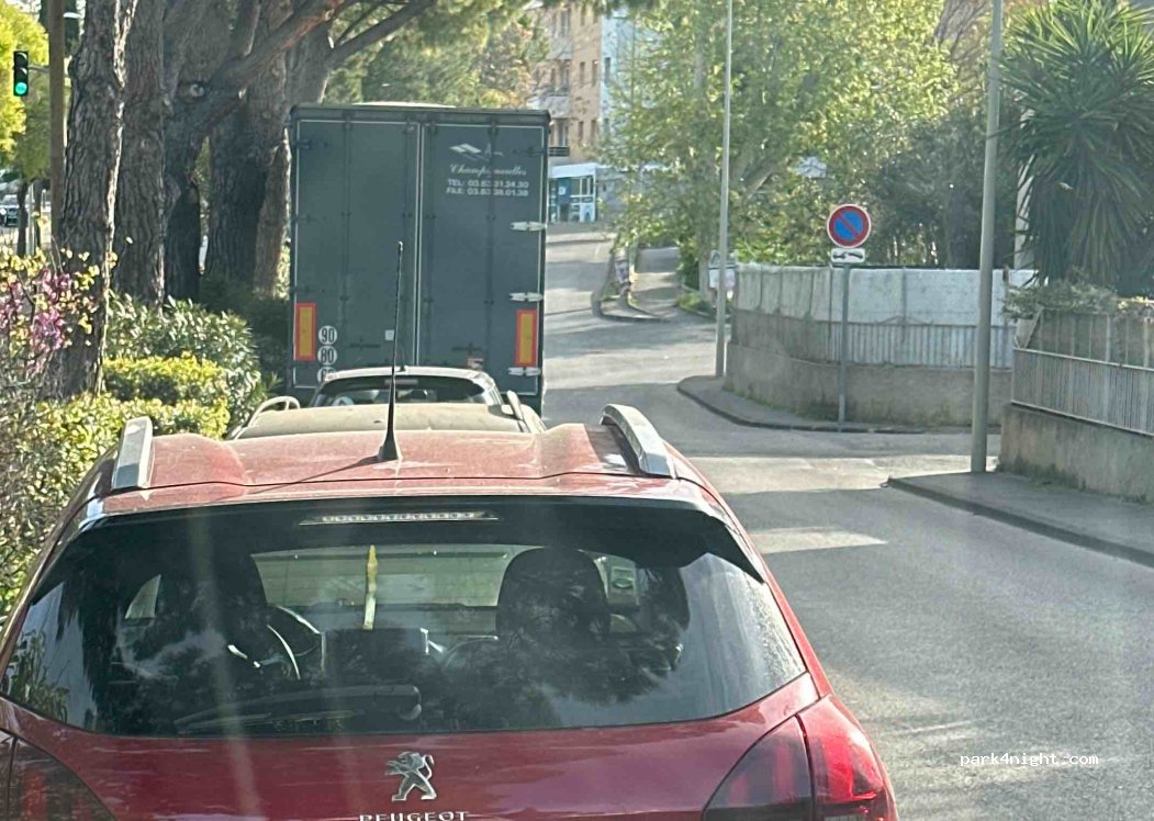 (13010) Marseille - 263 Allée du Docteur Riera — foto