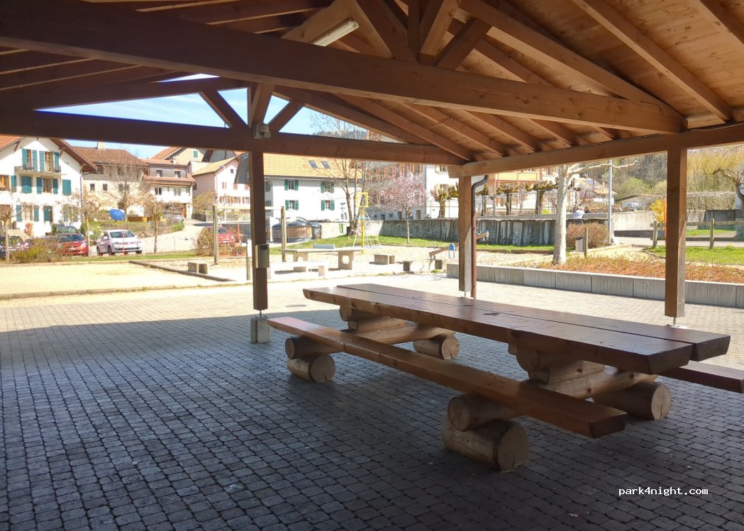 (1618) Châtel-Saint-Denis - 10 Chemin de la Crêta — foto
