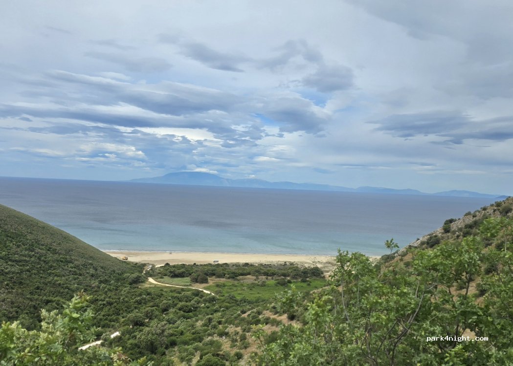 (270 52) Larisos - Unnamed Road — foto 2