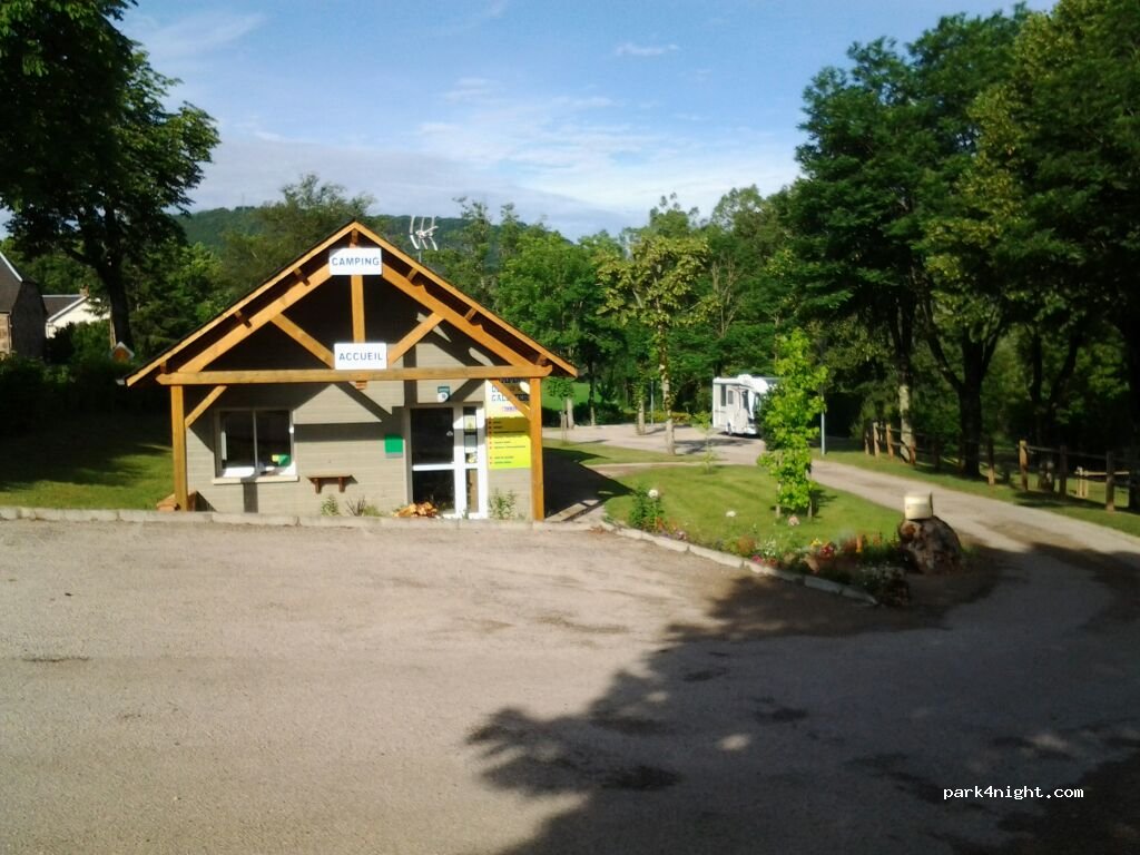 (12560) Saint-Laurent-d'Olt - Galinière — foto 3