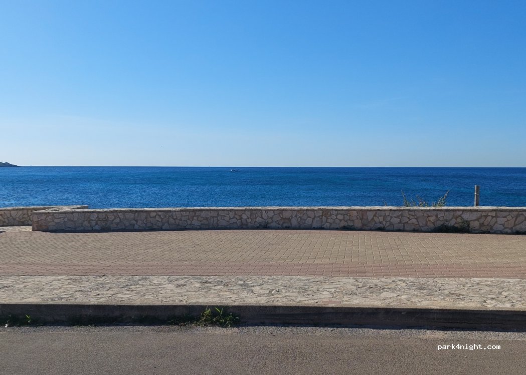 (73053) Patù - 27 Viale Italia — foto 2