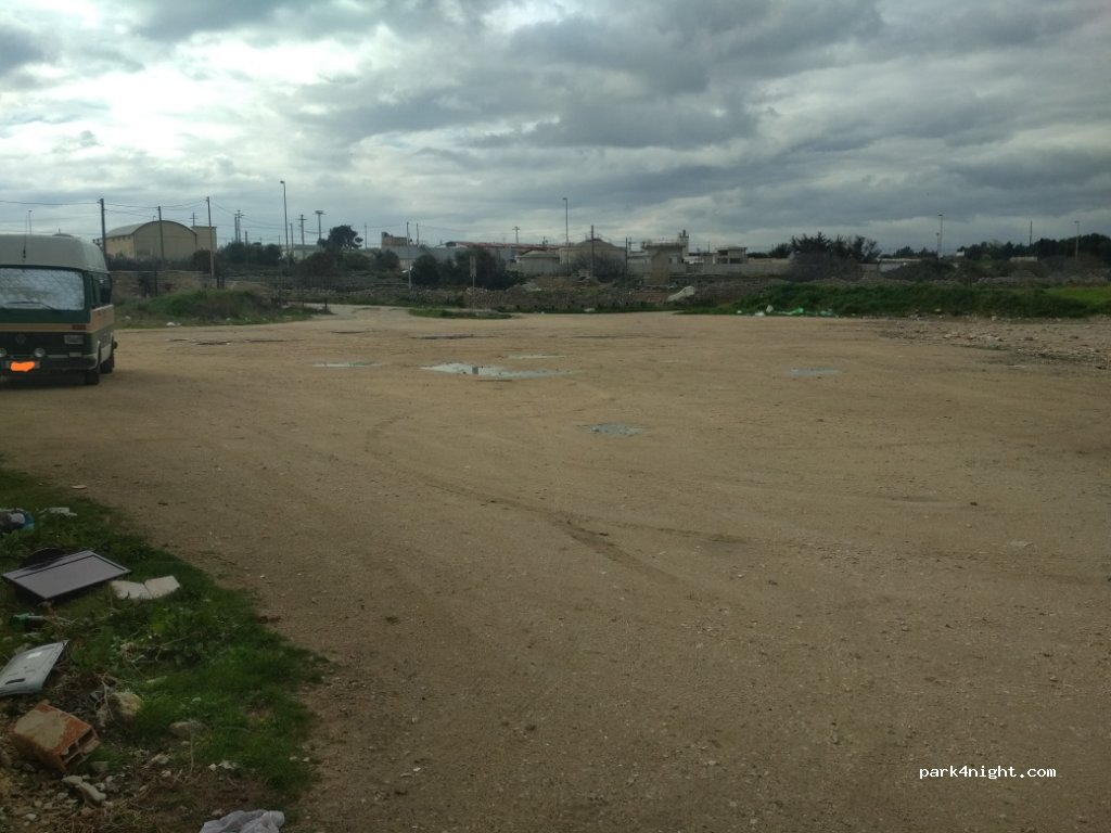 (70042) Mola di Bari - 6 Viale Unità D'Italia — foto