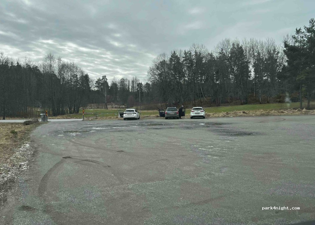(123 52) Huddinge - Bonasvagen — foto 2
