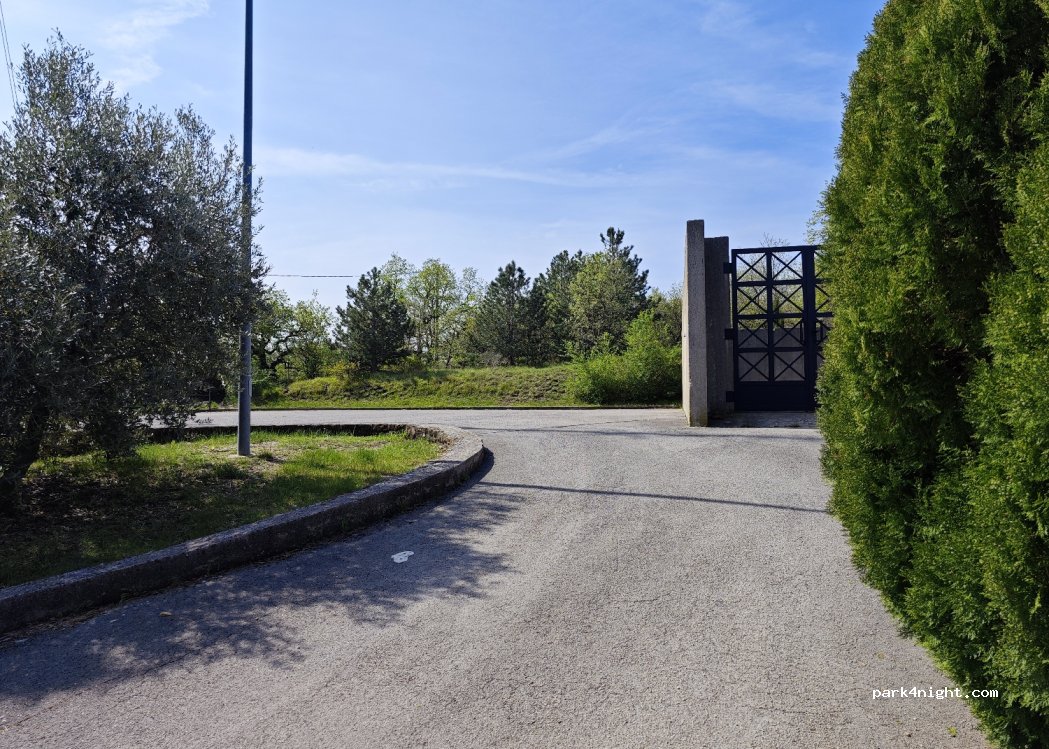 (34018) Caresana - Unnamed Road — foto