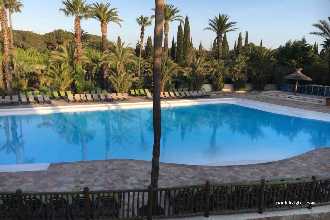 Camping Resort and Spa La Baume la Palmeraie — foto