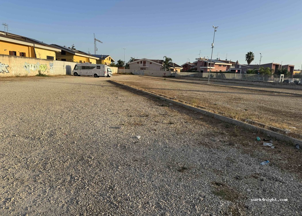 (70027) Palo del Colle - 218 Strada Provinciale 180 — foto
