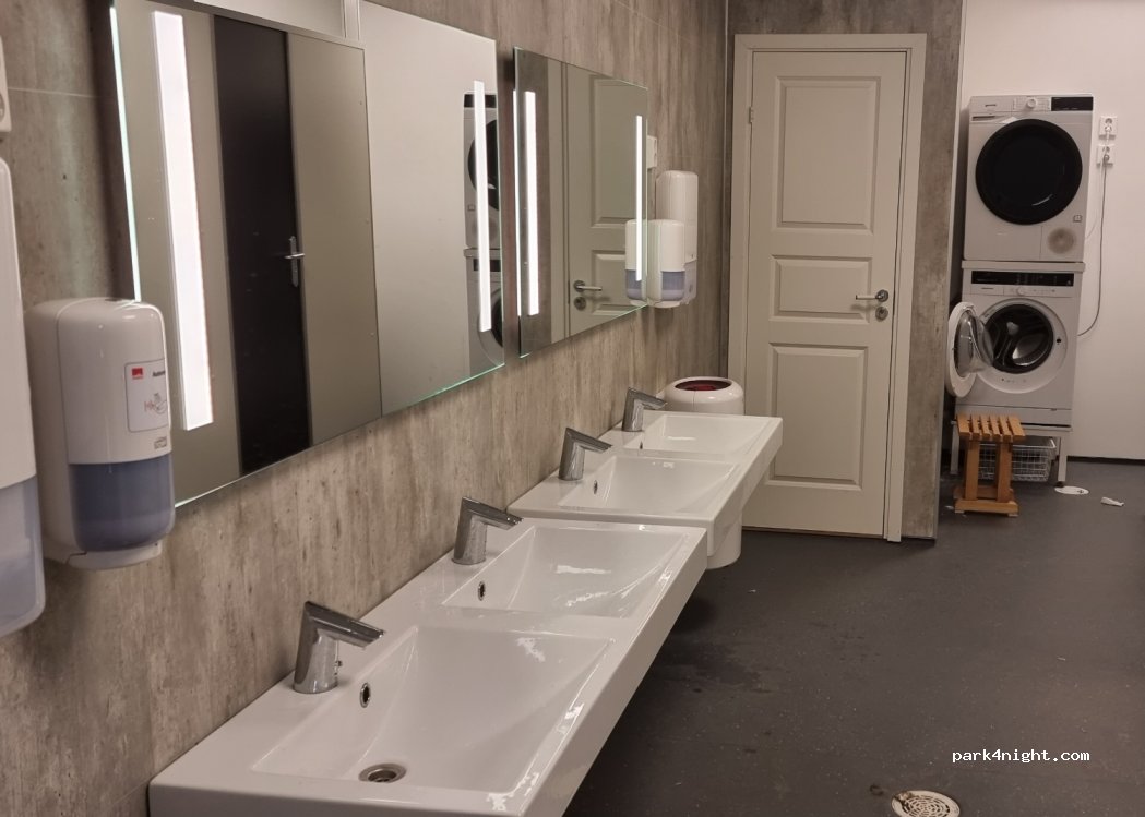 Olderfjord Hotell Russenes Camping — foto