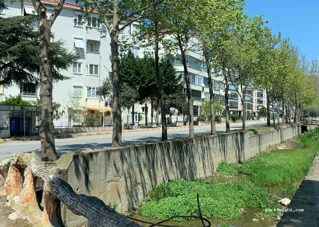 (10500) Erdek - No:10 Kemal Balıkesir Caddesi — foto