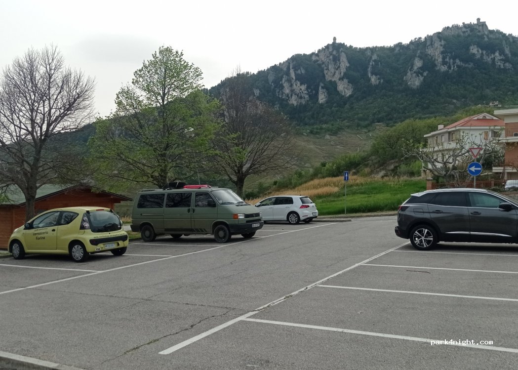 (47893) Città di San Marino - 3 Via Piano di Golferaria — foto