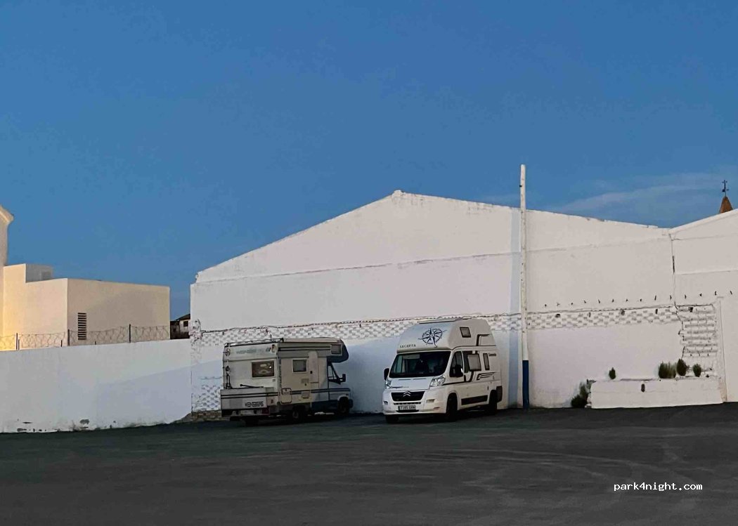 (41410) Carmona - 4P Calle Cooperativa Olivarera — foto