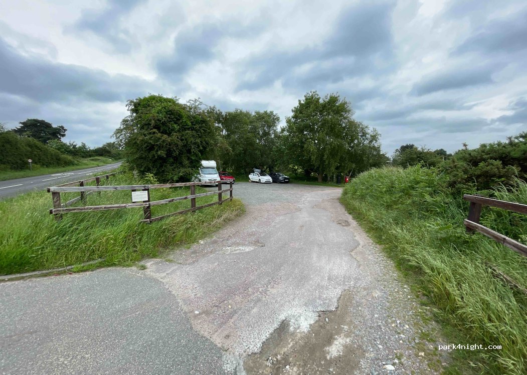 (IP17) Saxmundham - A1094 — foto