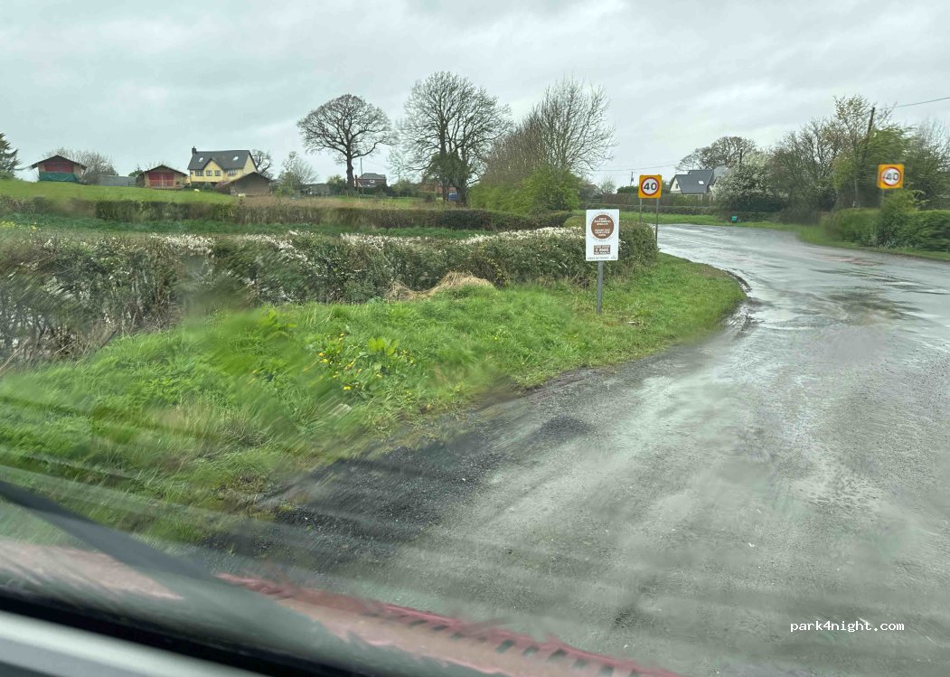 (SY21 8LZ) Welshpool - A490 — foto