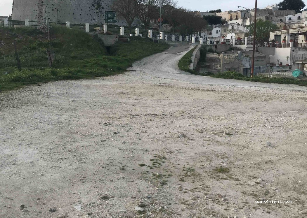 (71037) Monte Sant'Angelo - 29 Largo dei Prugni — foto