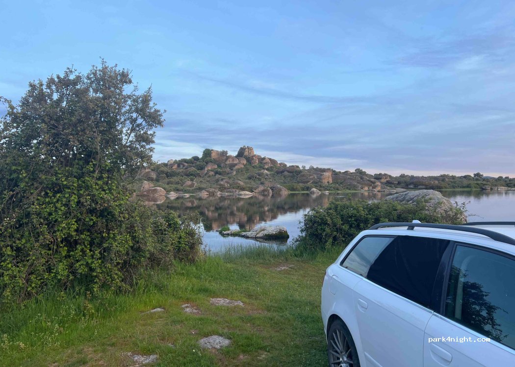 (10910) Malpartida de Cáceres - Unnamed road — foto