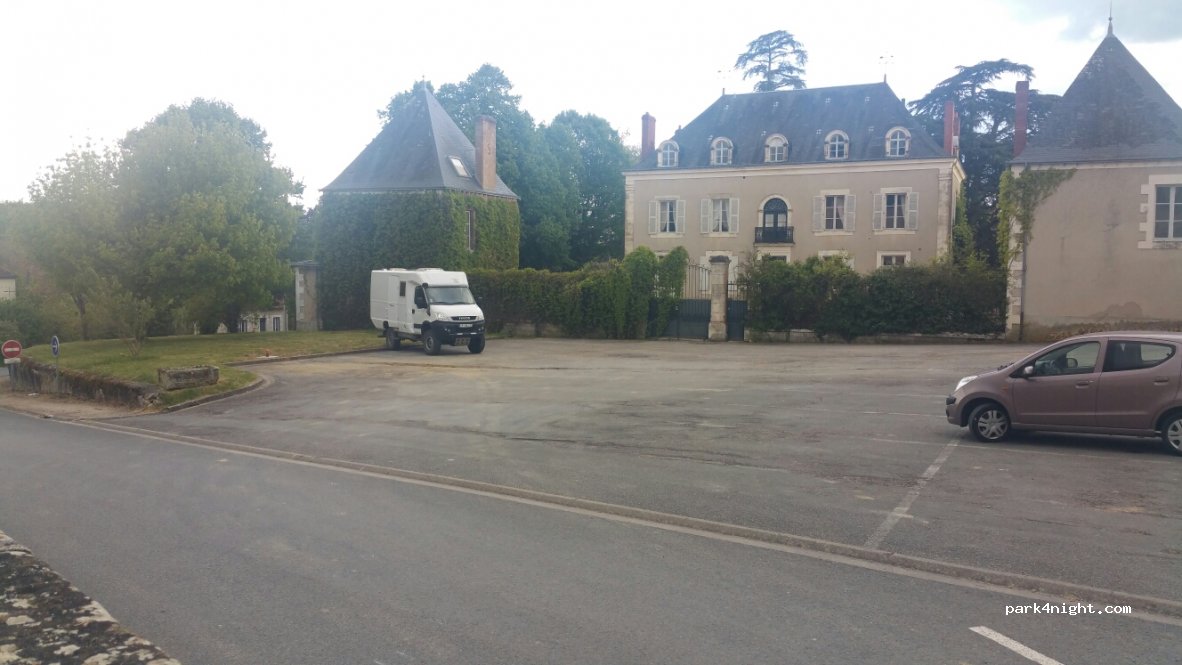 (36370) Prissac - Place Flandre Dunkerque — foto