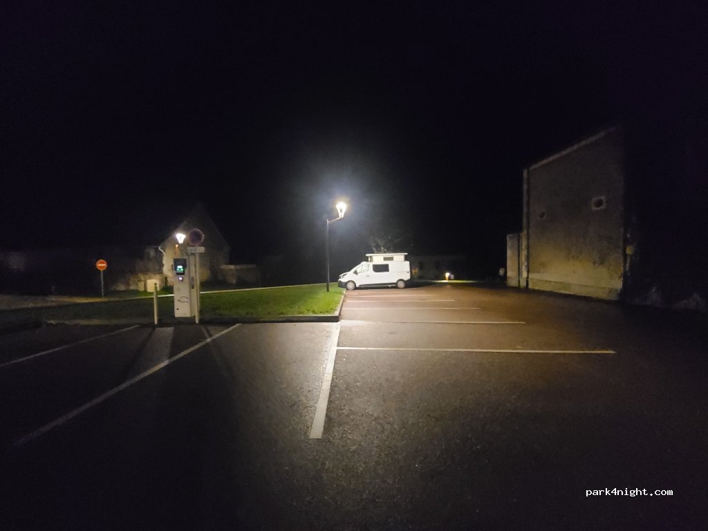 (36370) Prissac - Place Flandre Dunkerque — foto 3