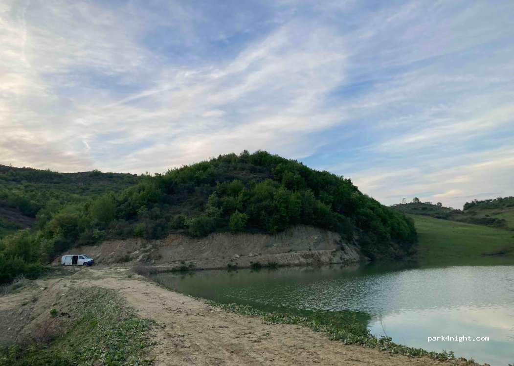 (1032) Vorë e Vjetër - Unnamed road — foto 3