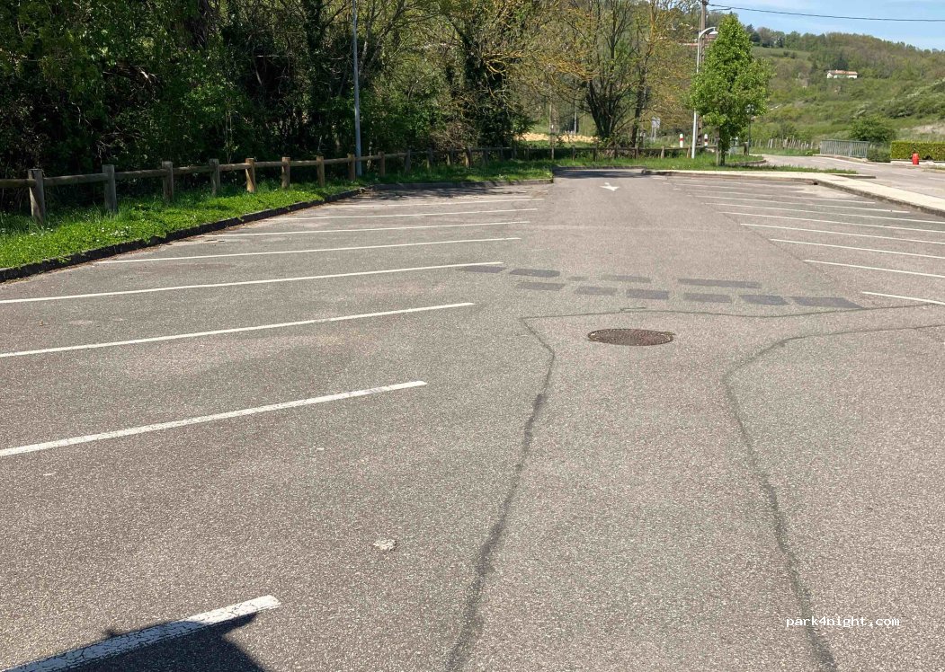(38200) Jardin - 4 Allée des Aetites — foto