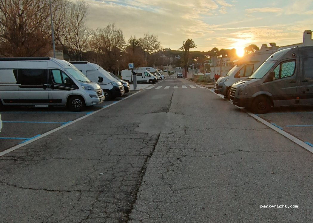 (17220) Sant Feliu de Guíxols - 20 Avinguda s'Agaró — foto 3
