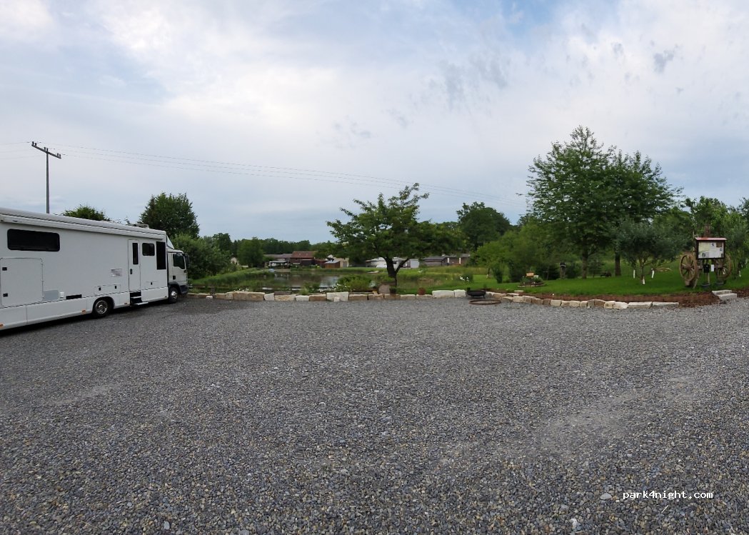 Stellplatz-Am Lutzengraben-Burghaslach — foto 3