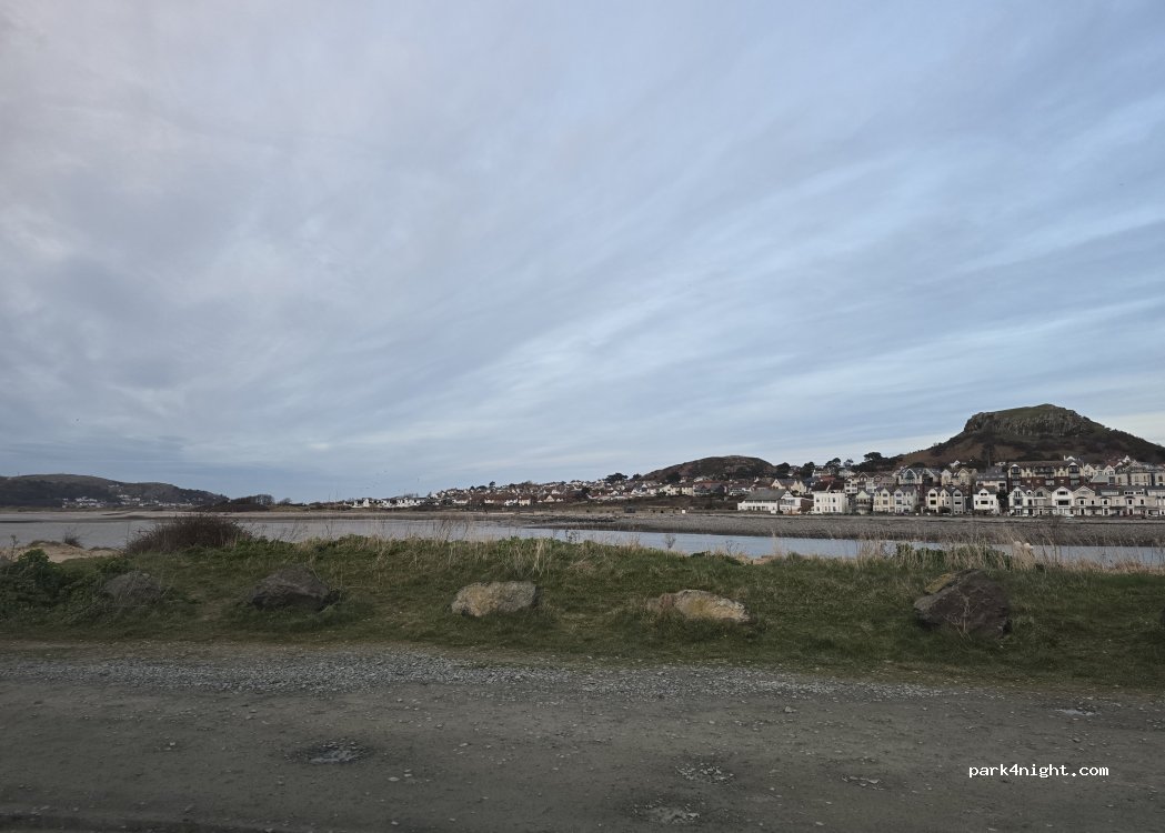 (LL32 8GN) Conwy - 16 Beacons Way — foto
