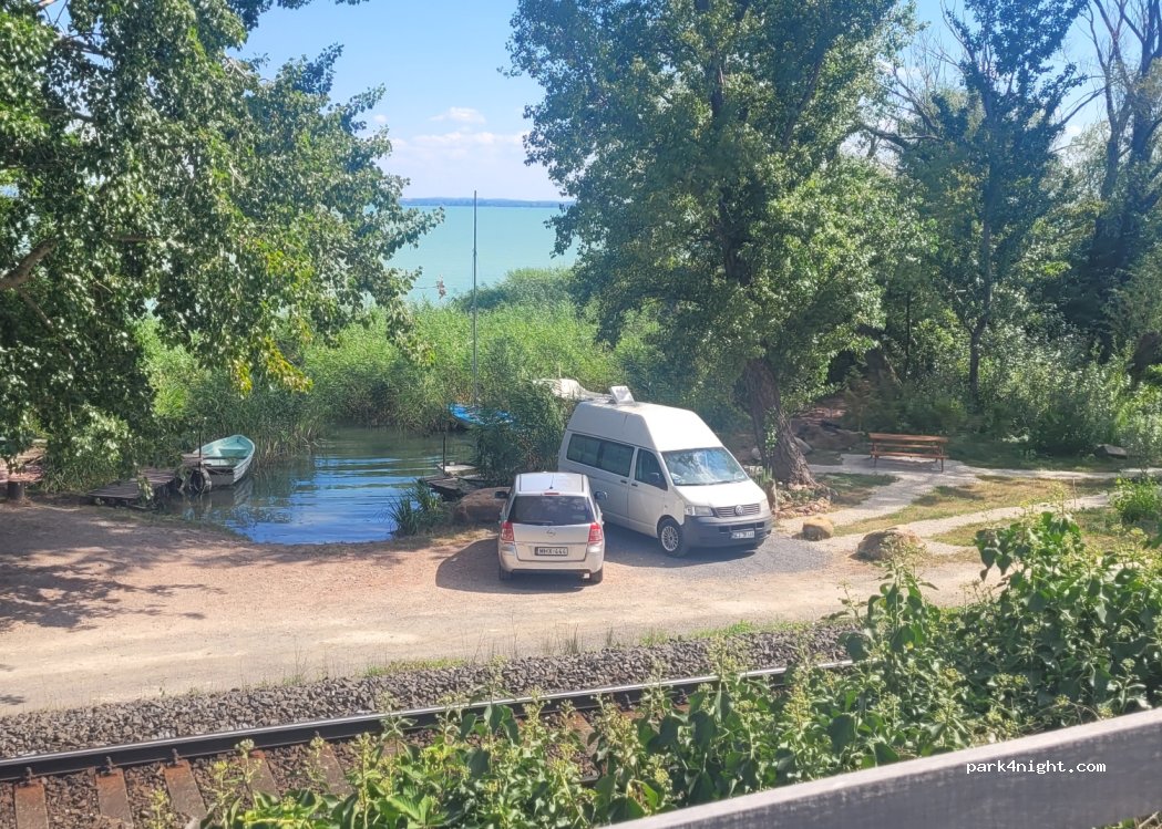 (8254) Kővágóörs - 8 Balaton utca — foto 3
