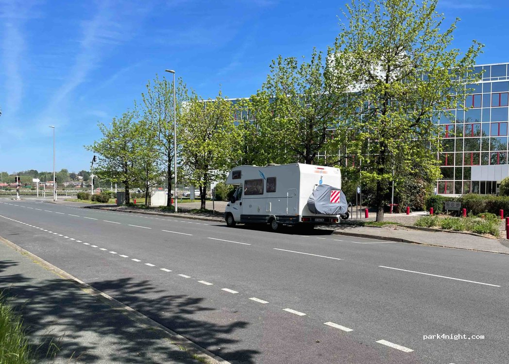 (64600) Anglet - 2 Allée d'Atchineche — foto
