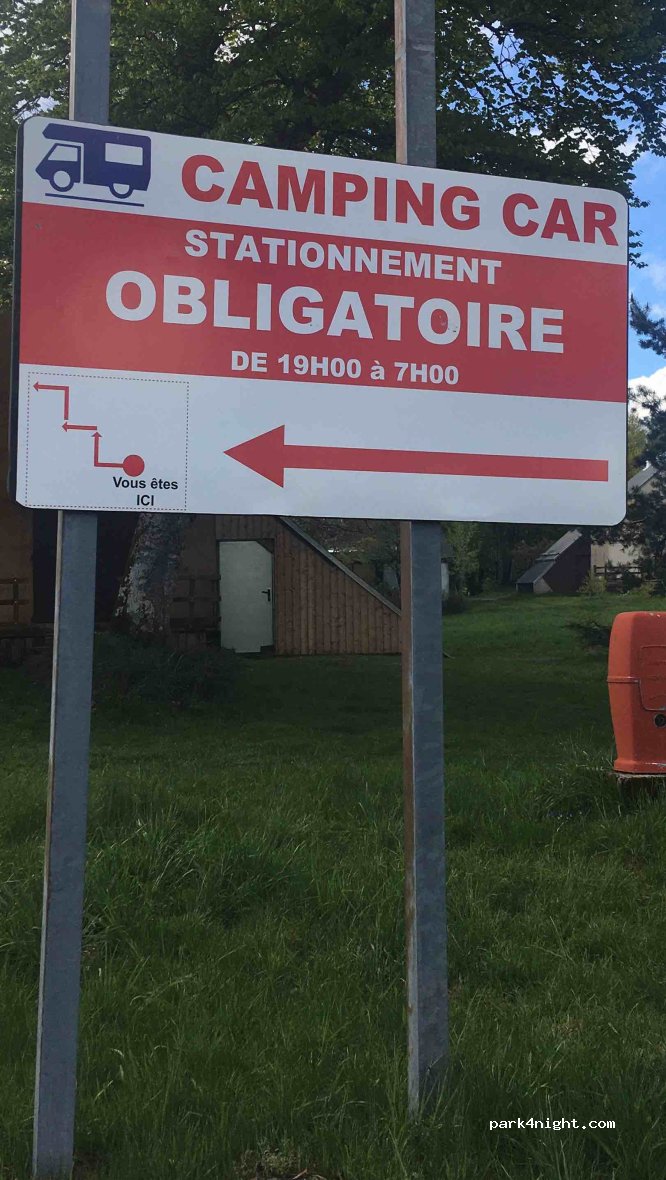 (12210) Laguiole - 4 Le Bouyssou — foto 2