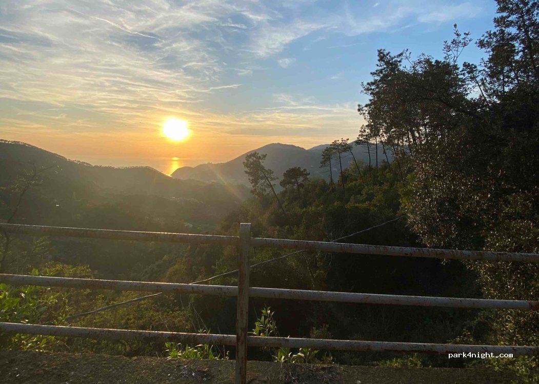 (19015) Levanto - Località Albero d'Oro — foto