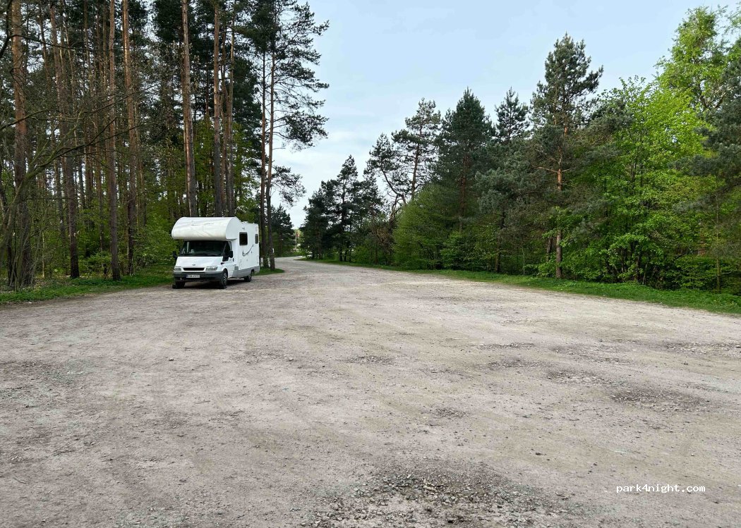 (32-300) Rabsztyn - Unnamed Road — foto 3