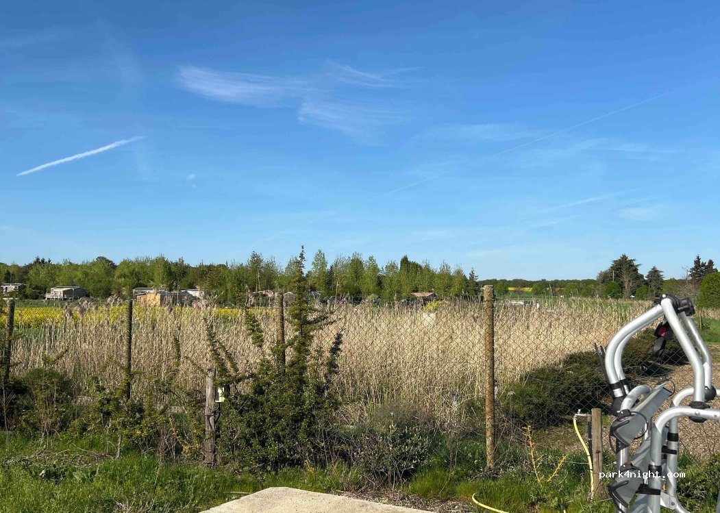 (41150) Valloire-sur-Cisse - D131 — foto