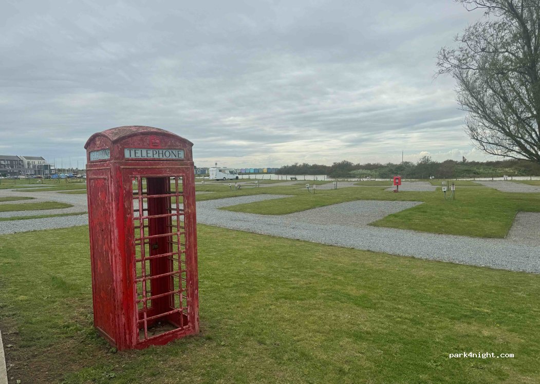 Lakeside Caravan Park — foto 2