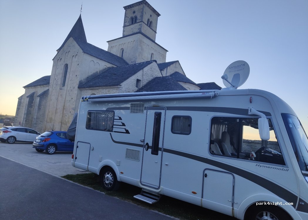 (21400) Châtillon-sur-Seine - 4 Esplanade Saint-Vorles — foto 4