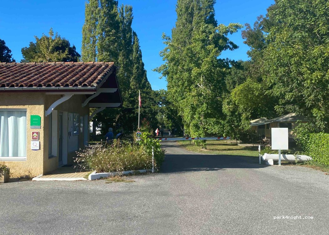 Camping Des berges du Gers — foto 3