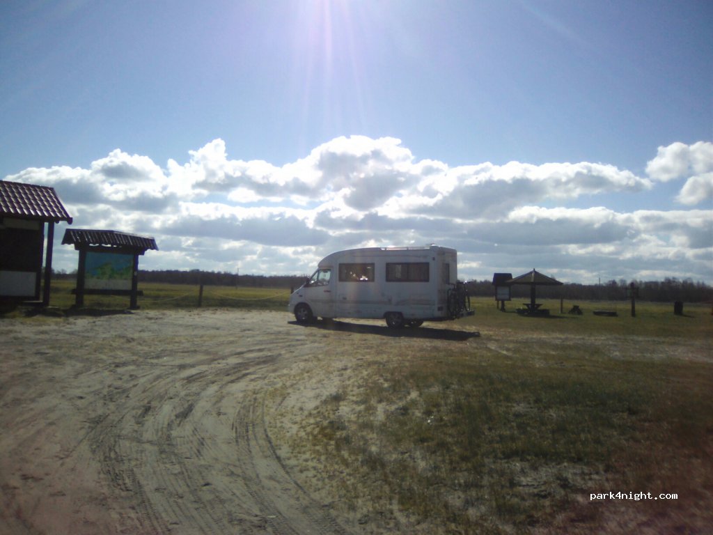 (76-214) Kluki - Unnamed Road — foto 3