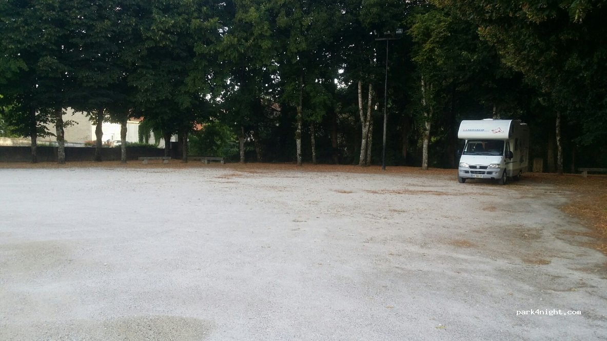 (52000) Neuilly-sur-Suize - 37 Rue Paul Cornuot — foto 2