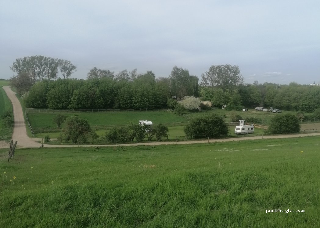 Country Road Camp / Reitanlage Birkenhof Oppin — foto 3