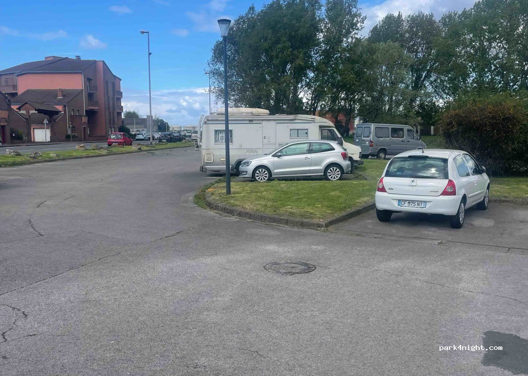 (59140) Dunkerque - 4014 Rue Alfred Caulier — foto