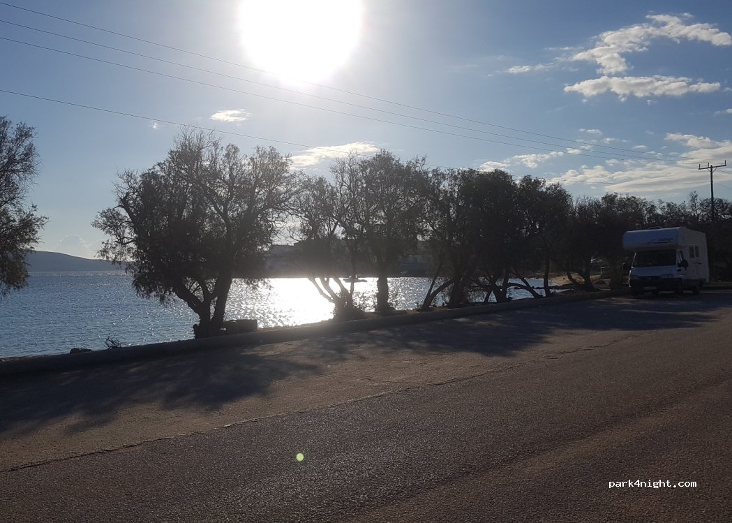 (195 00) Laurium - Unnamed Road — foto 3