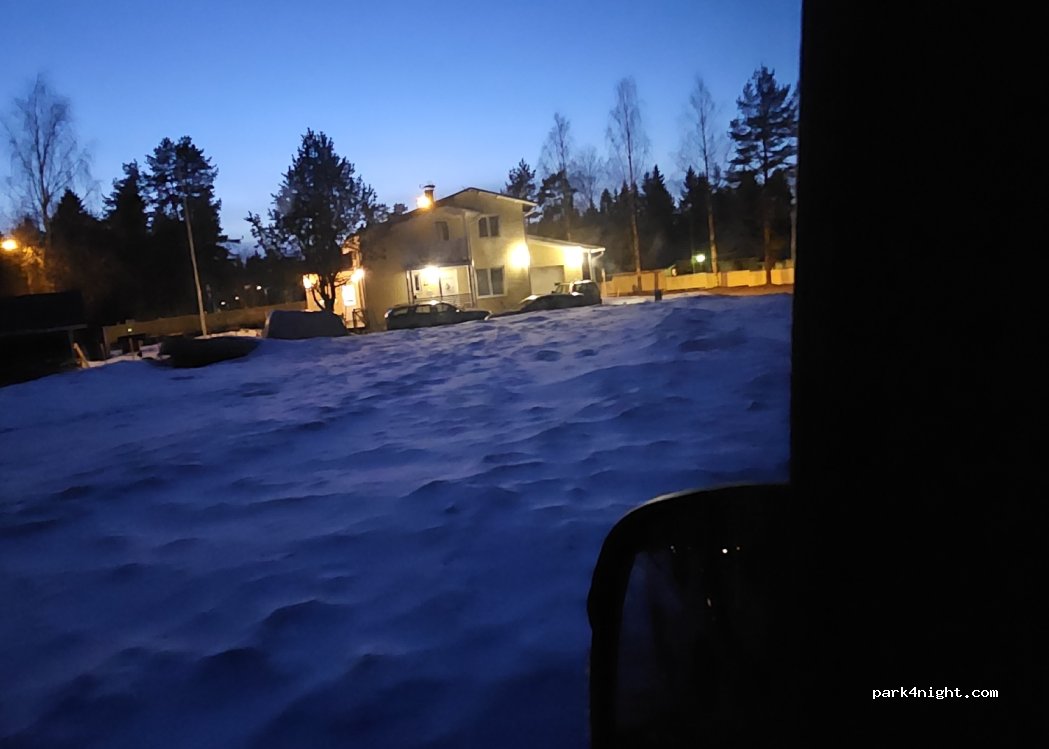 (71160) Kuopio - 9 Keskustie — foto