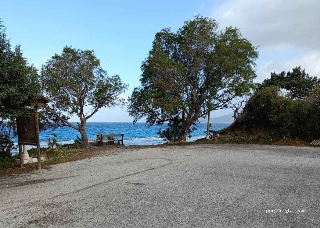 (851 09) South Rhodes - Unnamed Road — foto