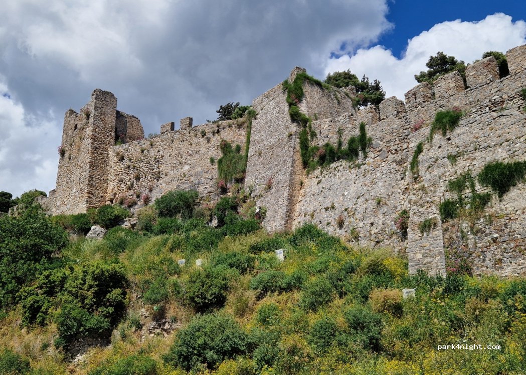 (303 00) Nafpaktos - Unnamed Road — foto
