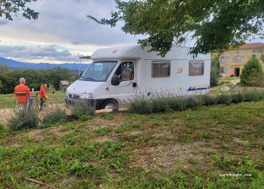 (31360) Castillon-de-Saint-Martory - 4 Charroux — foto 3