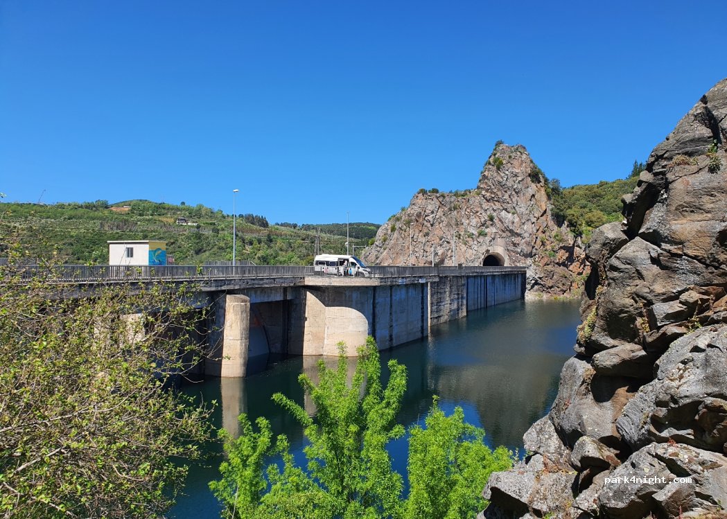 (24416) Ponferrada - Unnamed Road — foto