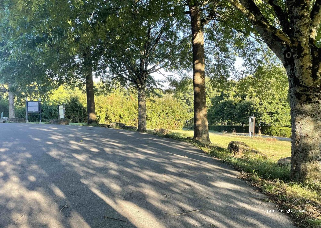 (71480) Champagnat - 125 Route du Camping — foto