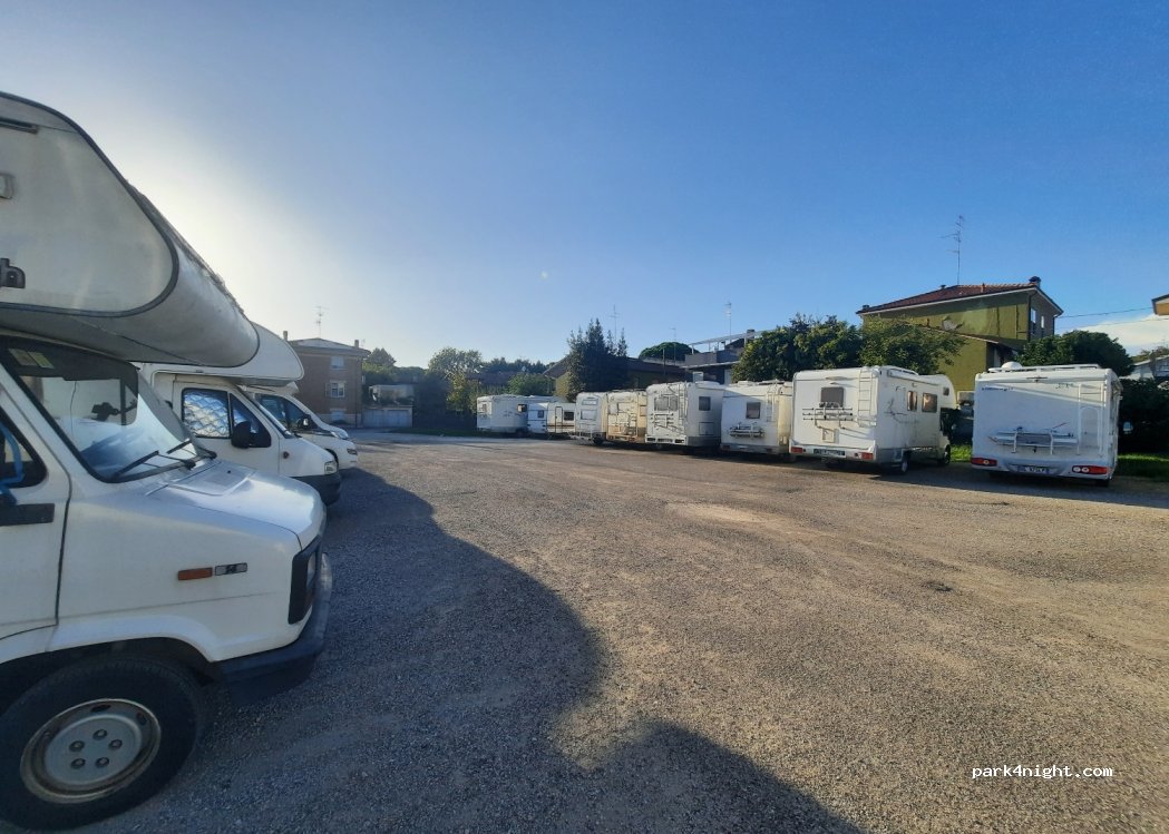 (48123) Ravenna - 87 Via Giovanni Cavalcoli — foto 2