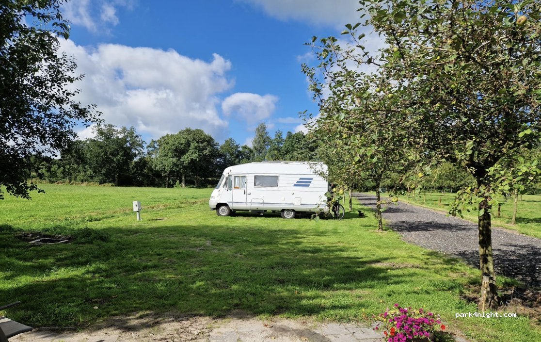 Camperplaats Ureterp — foto 2