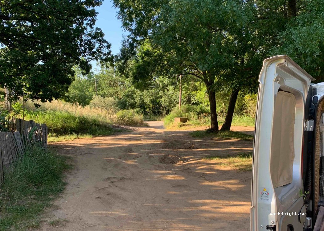 (83520) Roquebrune-sur-Argens - Le Rocher de Palay — foto 2