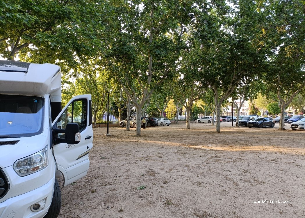 (23740) Andújar - 1 Paseo Colón — foto